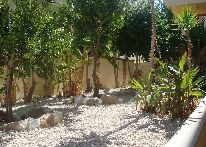 Aparthotel Billy's 4*