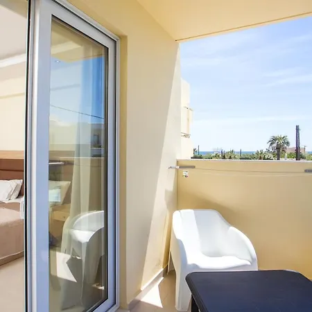 Apartmanhotel Billy's 4*