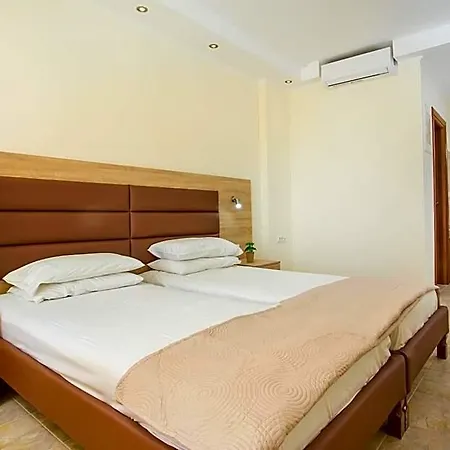 Aparthotel Billy's
